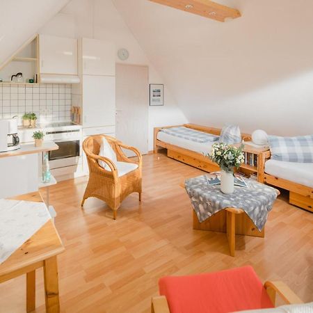 Haus Dwarslooper - Wohnung Luentje ノルダーナイ エクステリア 写真