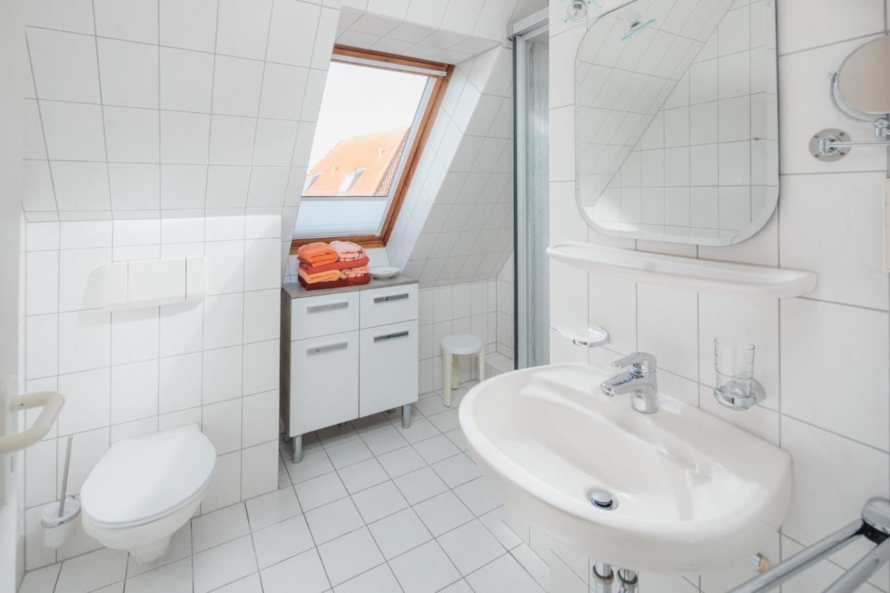 Haus Dwarslooper - Wohnung Luentje ノルダーナイ エクステリア 写真